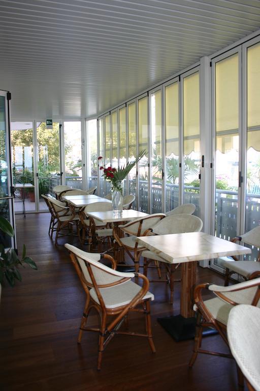 Hotel Helios ลิโดดิเยโซโล ภายนอก รูปภาพ